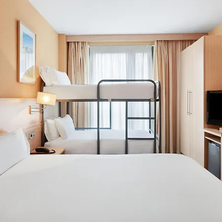 Hotel Tarragona 3*