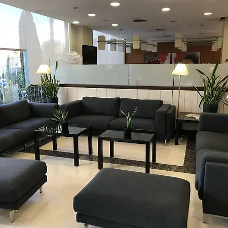 ホテル Tarragona バルス